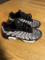 Nike Air Max TN Schuhe, Grösse 42 Grau/Schwarz