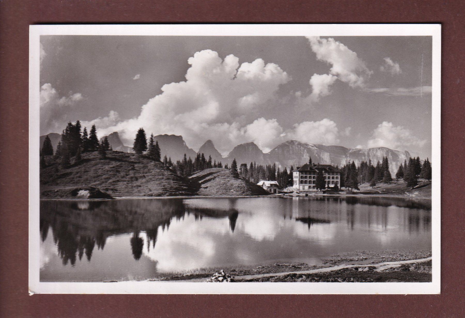 Cartoline postali: OBERTERZEN - Hotel Seebenalp - 1954 – Usato da Pully venduto da nicecards-shop