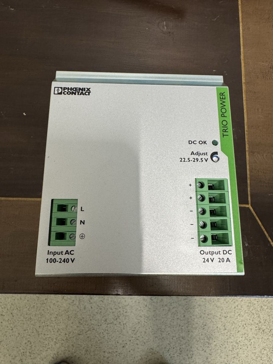 Phoenix Contact Componenti elettronici: REG Netzteil 24V/20A – Usato da Grosswangen venduto da winkelfeld