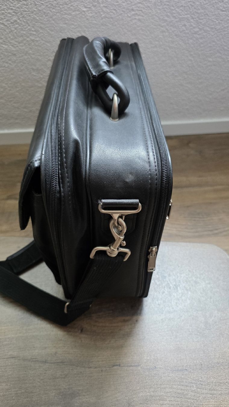 Valigie & Borse: HP Notebook Tasche – Usato da Muhen venduto da der_vpb8 2