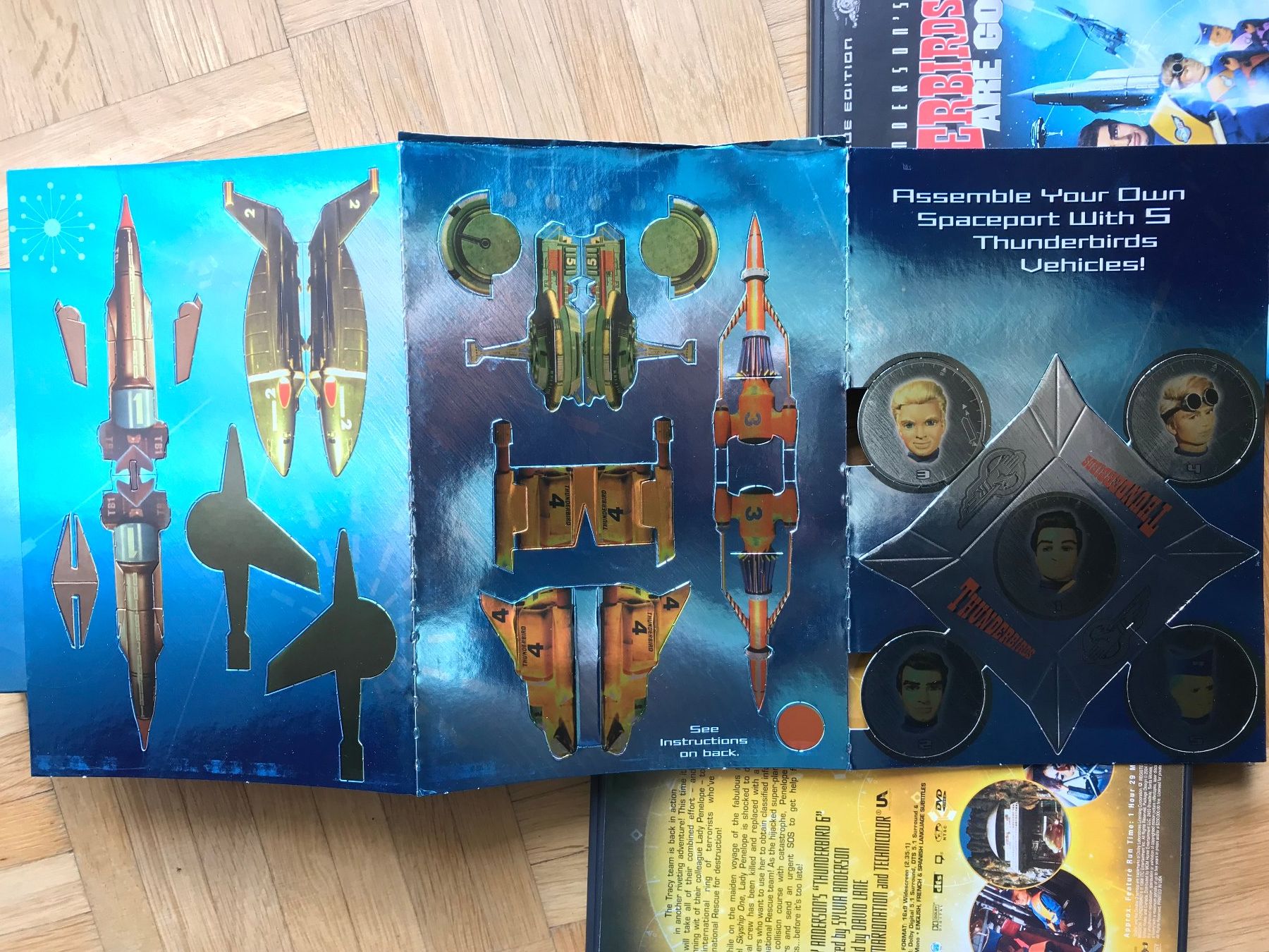 Tutti i DVDs: Thunderbirds - International Rescue Edition Gift Set - DVD – Usato da Zürich venduto da Malcom 6