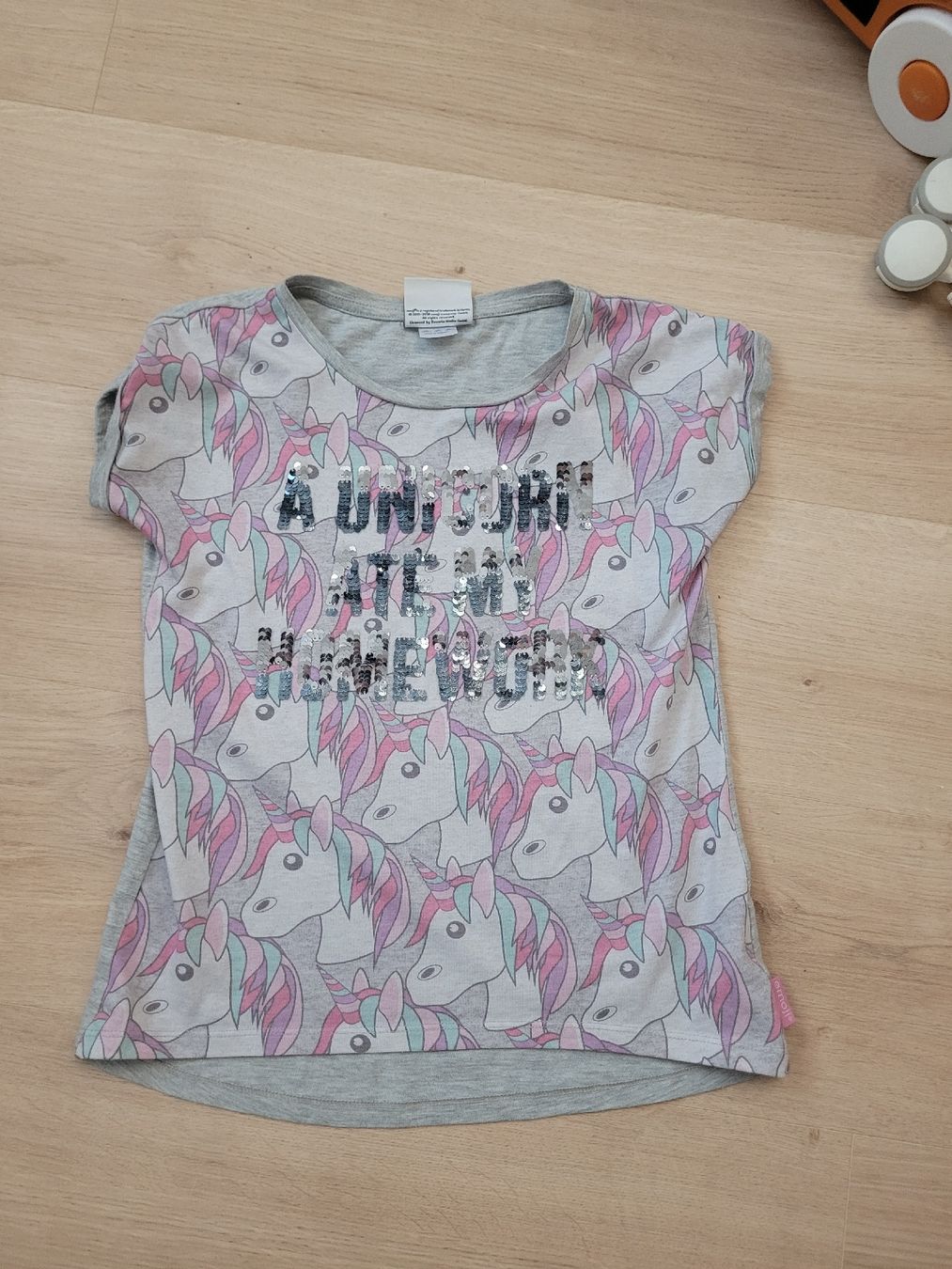 Camicette, T-shirt & Top: T-Shirt 10-12 Jahre – Usato da Lupsingen venduto da sta_wgg5