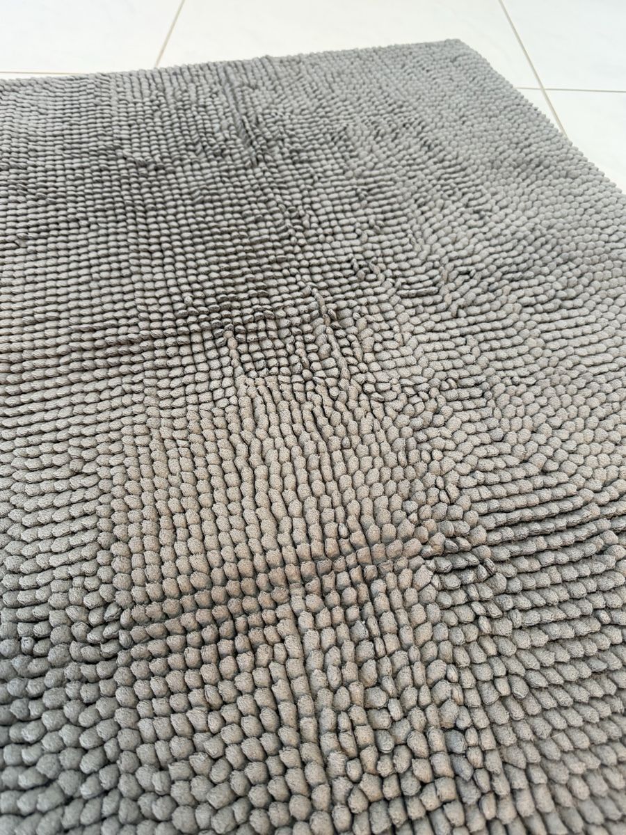 Tapis: Badematte / Badezimmerteppich 60x90 – D'occasion à Oberhasli par cha_zdf9 1