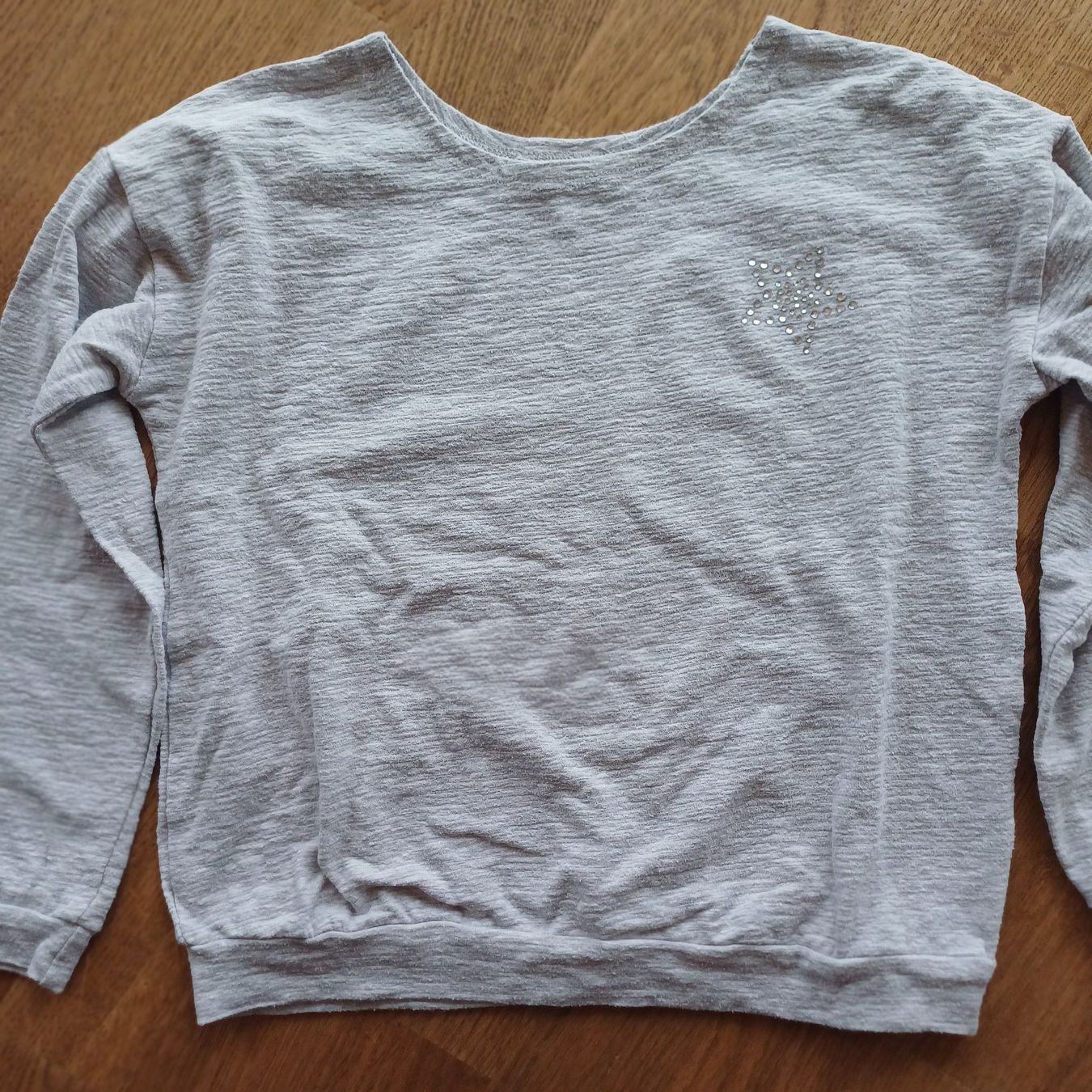 Maglioni & Felpe: Herziger Pullover mit Stern Motiv🌟 – Usato da Weissbad venduto da Hamster16 1