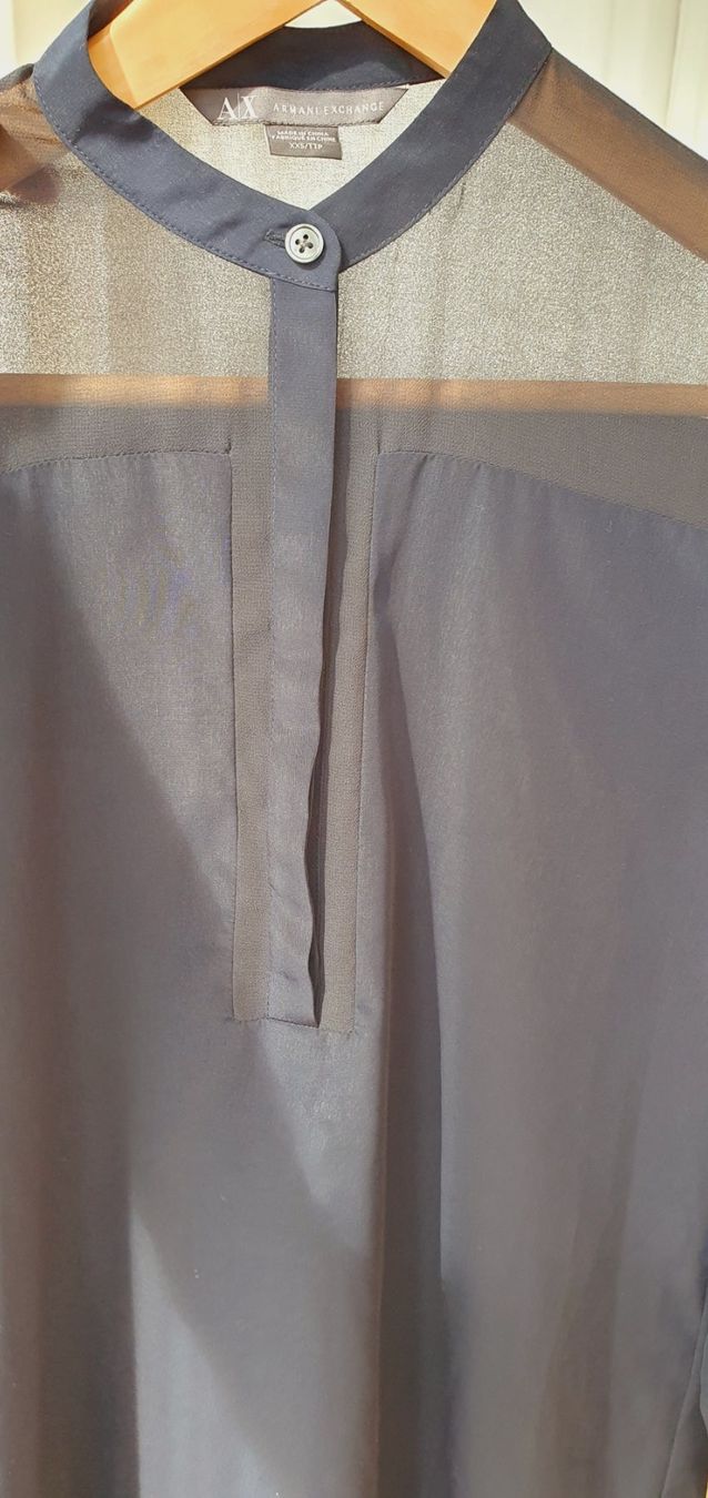 Armani Camicette: Bluse/Tunika Armani Exchange Gr. 34 dunkelblau – Usato da Stansstad venduto da InStyle8 6