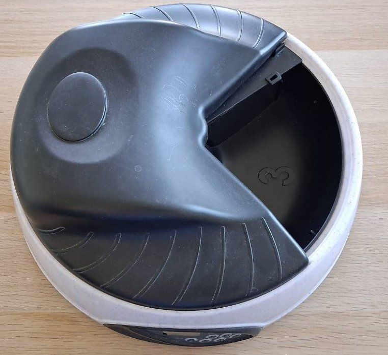 Mangimi: Futternapf automatisch – Usato da Dietlikon venduto da Sombi94