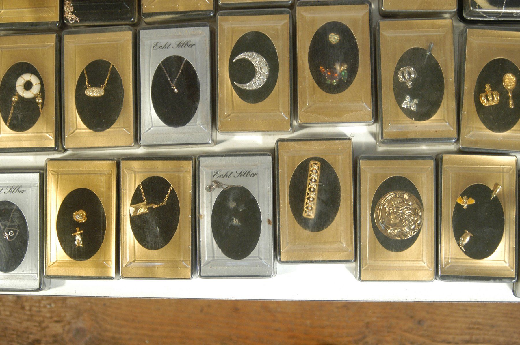 Altri gioielli: Modeschmuck Diverse – Usato da Herisau venduto da Wisen 5