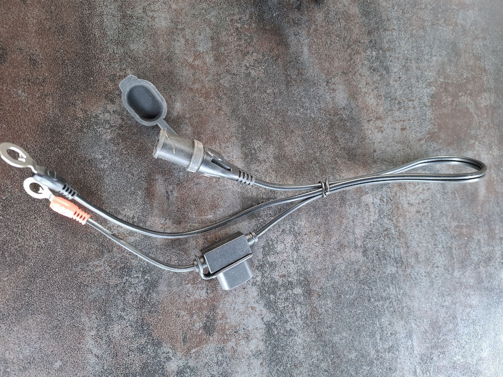 Batterieladegeräte: chargeur Optimate 4 complet – Gebraucht aus Cheyres von Tarmac60 3