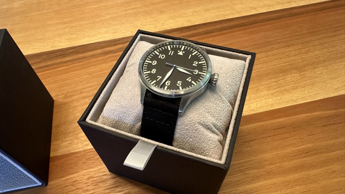 Eta Montres: Archimede Pilot 42 ETA 2824-2 – D'occasion à Thun par elTejon