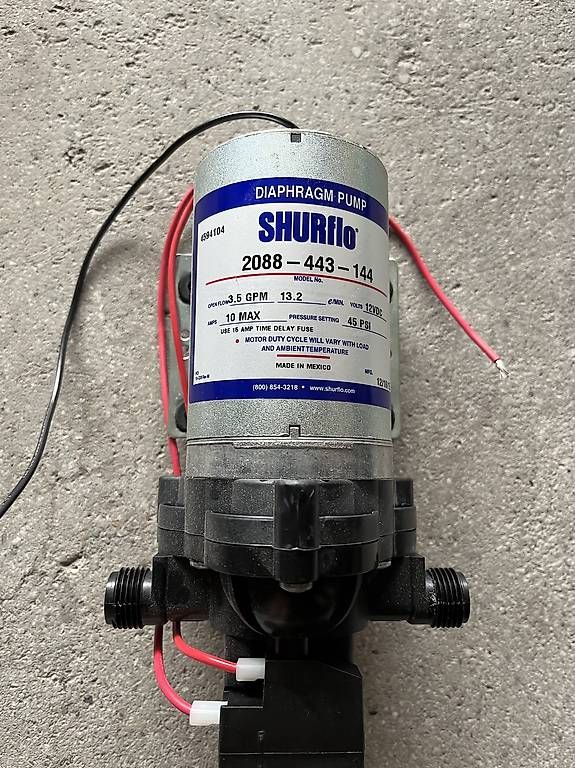 Pompe & Parti di ricambio: Durchlaufpumpe Shurflo 2088 443-144 – Nuovo (secondo la descrizione) da Zizers venduto da green_arrow