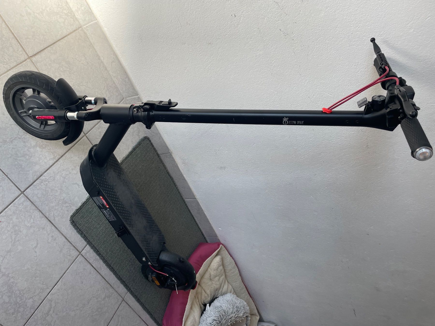Veicoli per bambini: Trottinette électrique – Usato da Yverdon-les-Bains venduto da mil_8hc9 2