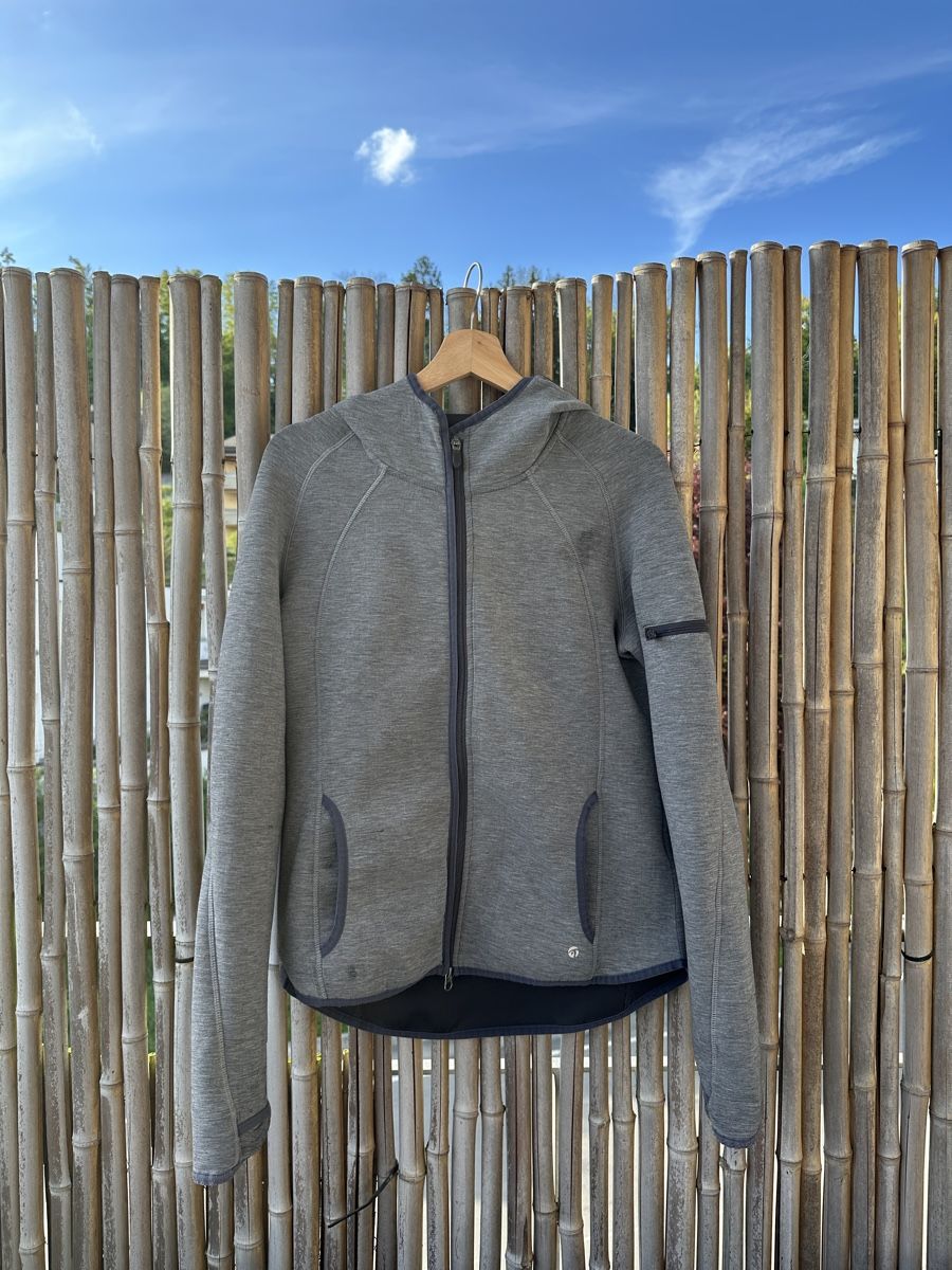 Tchibo Giacche: Grey midlayer jacket, size M – Usato da Hausen am Albis venduto da fra_j5bg