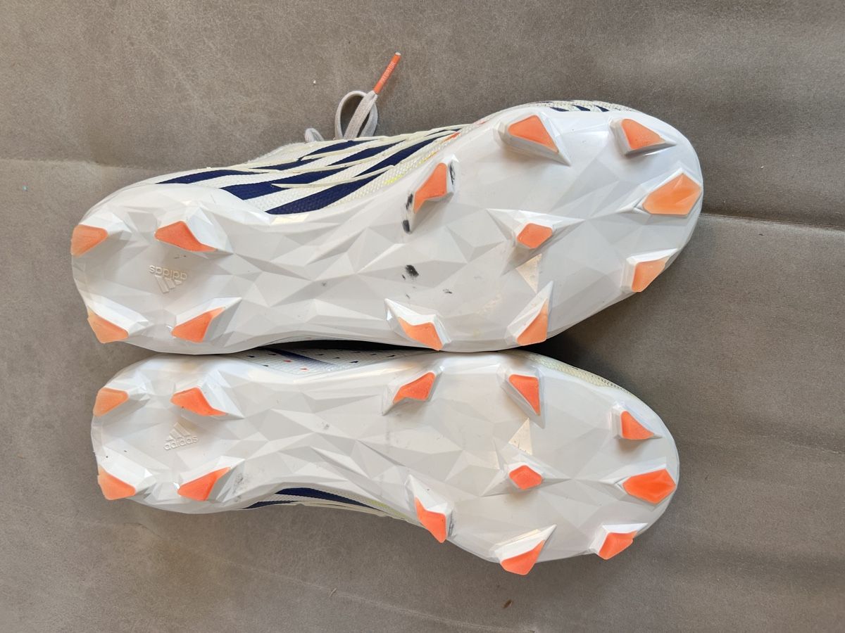 Adidas Herrenschuhe: Fussballschuh Adidas Predator Gr.41 – Gebraucht aus Biembach im Emmental von Filzinchen 5