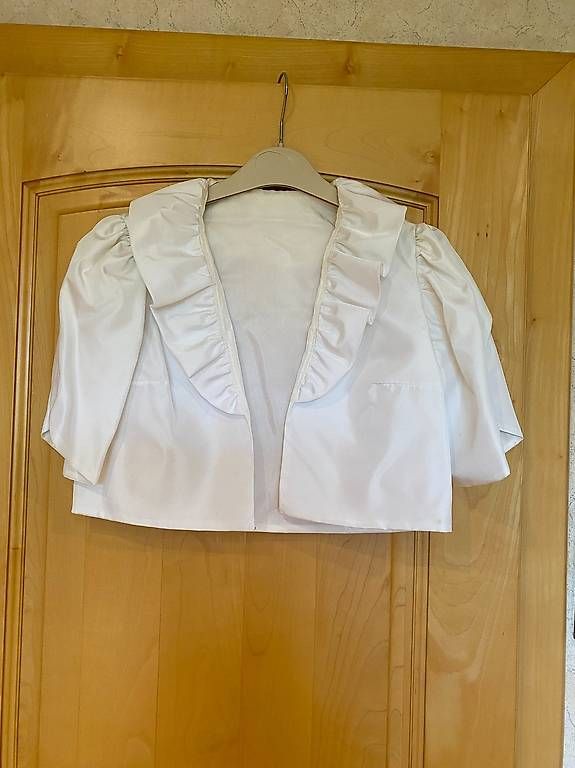 Vestiti: Hochzeitskleid – Usato da Basel venduto da Quasimodo16 2