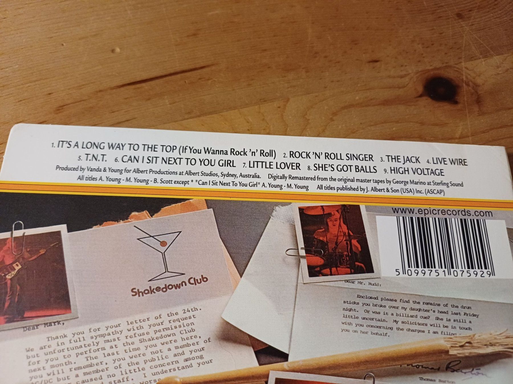 CD: AC/DC: High Voltage (Remasters) – Usato da Jona venduto da Rreto71 5