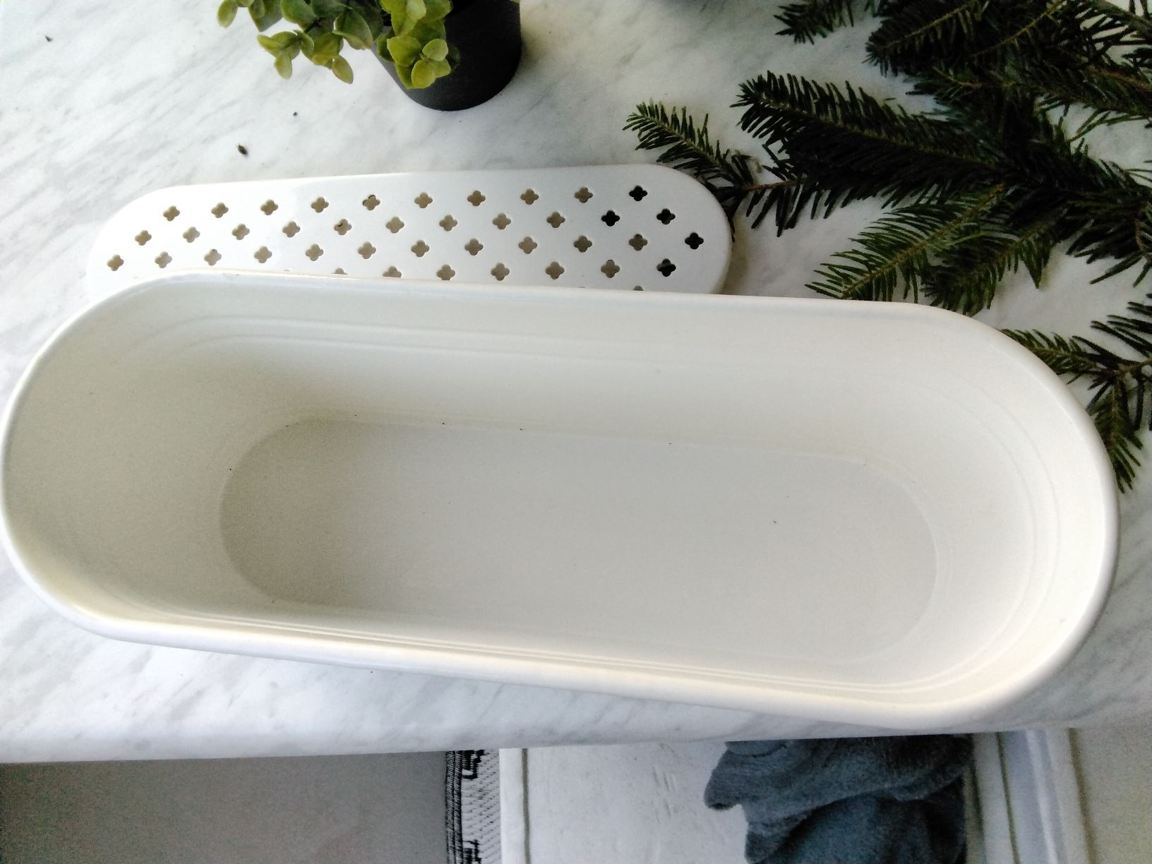 Ikea Blumentöpfe: BLUMEN KISTLI WEISS – Gebraucht aus Biel/Bienne von dasi3 2