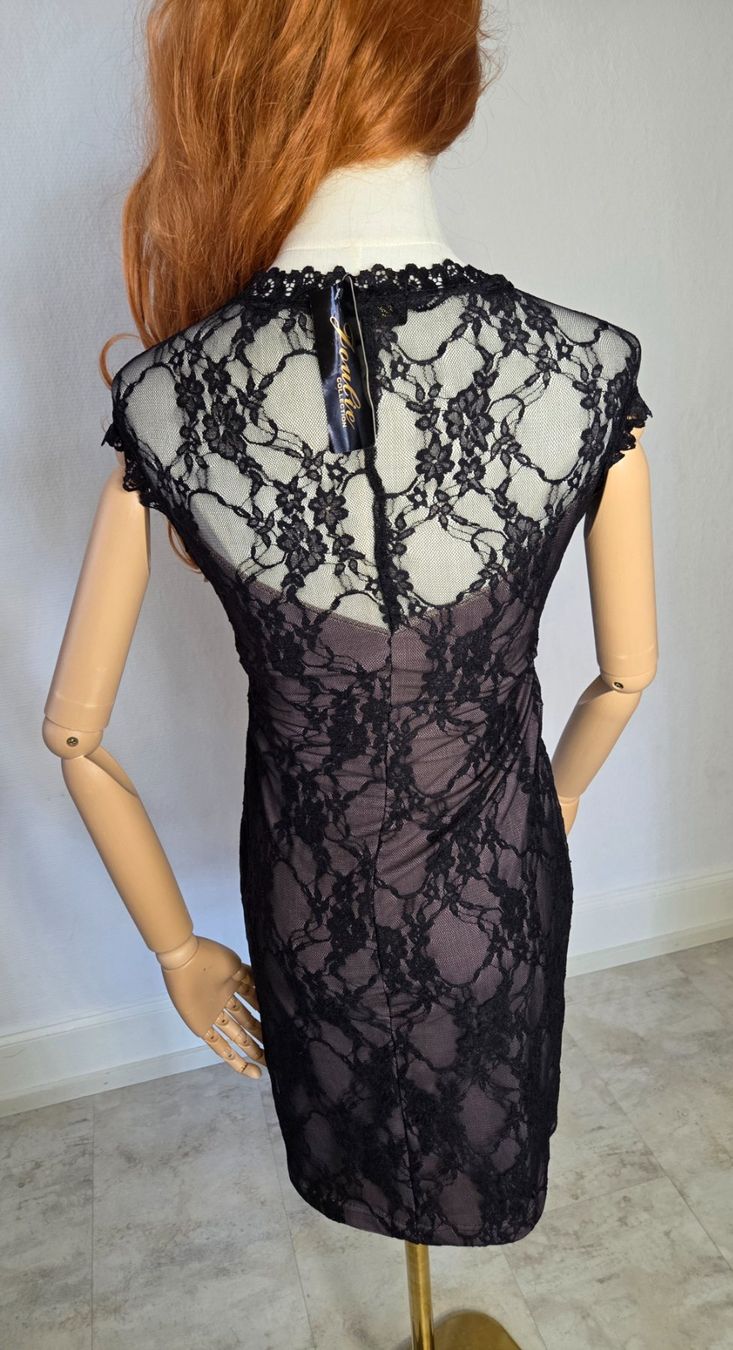 Vestiti: ein neues Kleid. – Nuovo e nell'imballaggio originale da Leissigen venduto da ali_k9v8 3