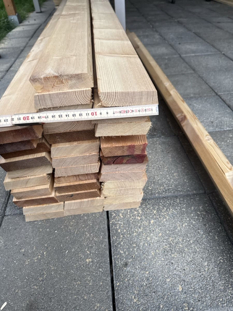Articles en bois: Holzlatten Duglasie – D'occasion à Langnau i. E. par Acrjl 1