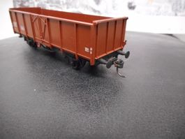 Liliput Güterwagen mit Kadee-Kupplungen