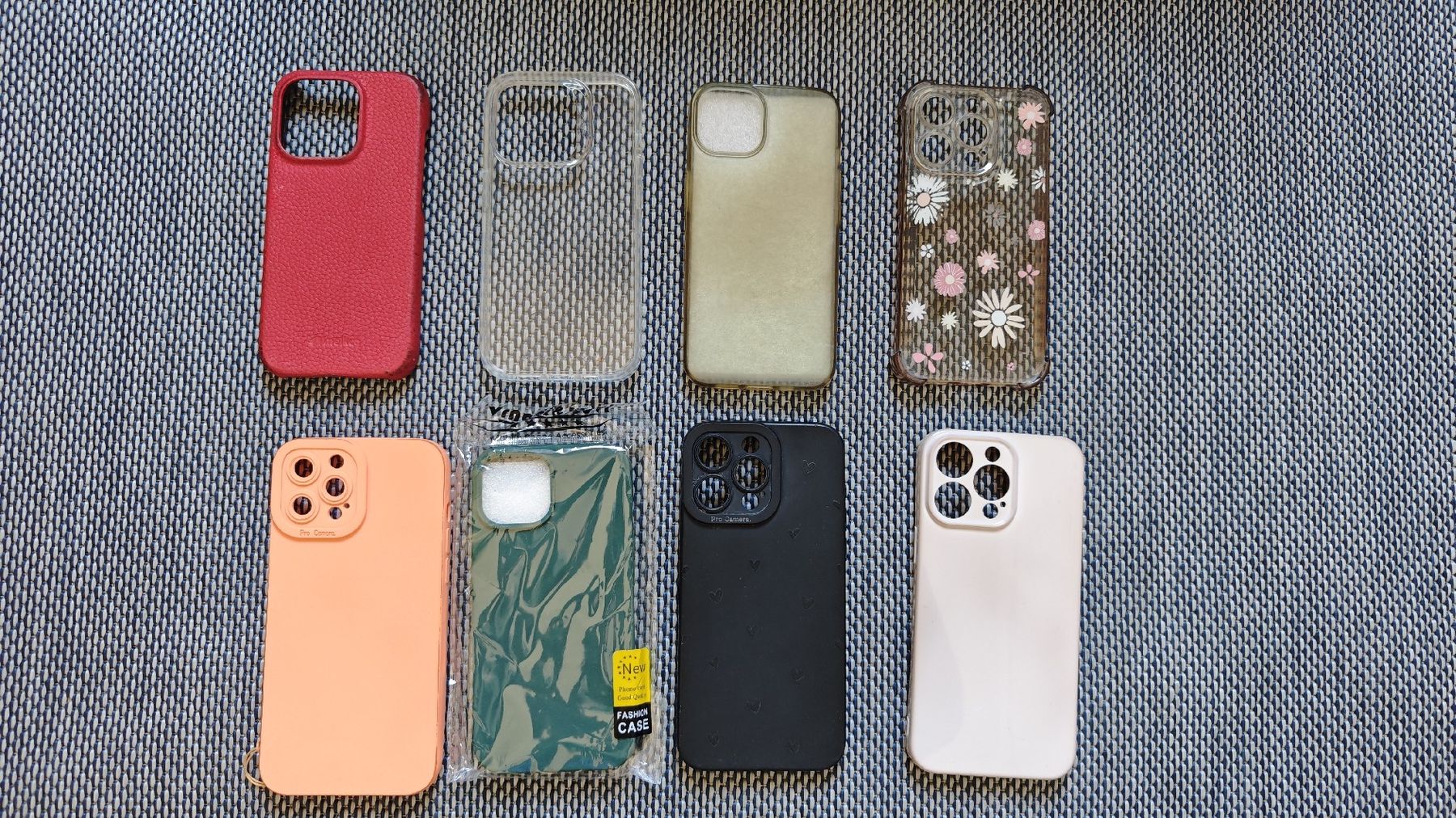 Apple Covers & Schutzfolien: 8 iPhone  Schutzhüllen Set  – Gebraucht aus Wetzikon ZH von AdriV36