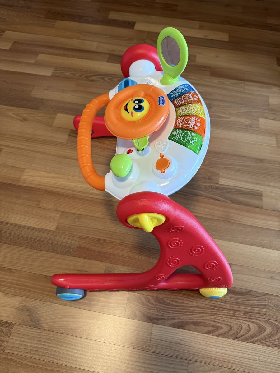 Chicco Giocattoli: Chicco Musik Activity Laufhilfe – Usato da zürich venduto da skychef 4