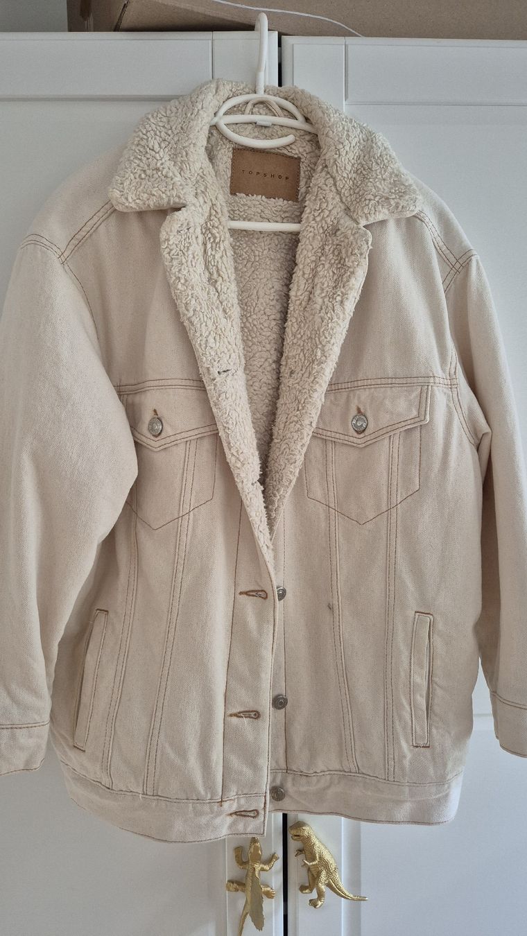 Topshop Giacche: Topshop Jeans Jacke mit Teddyfutter, Beige / Weiss – Usato da Winterthur venduto da inkidaria