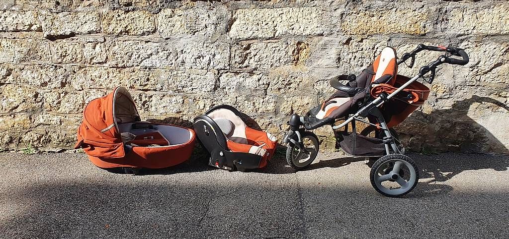 Kinderwagen: Poussette trio Bébé Confort High Trek – Gebraucht aus St. Imier von Lautar_Vega 2