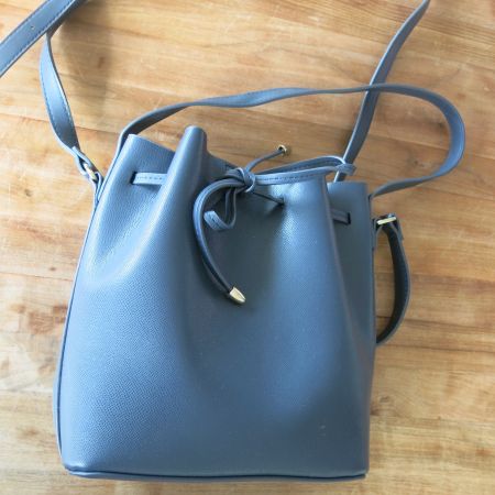 NafNaf Tasche in Blau