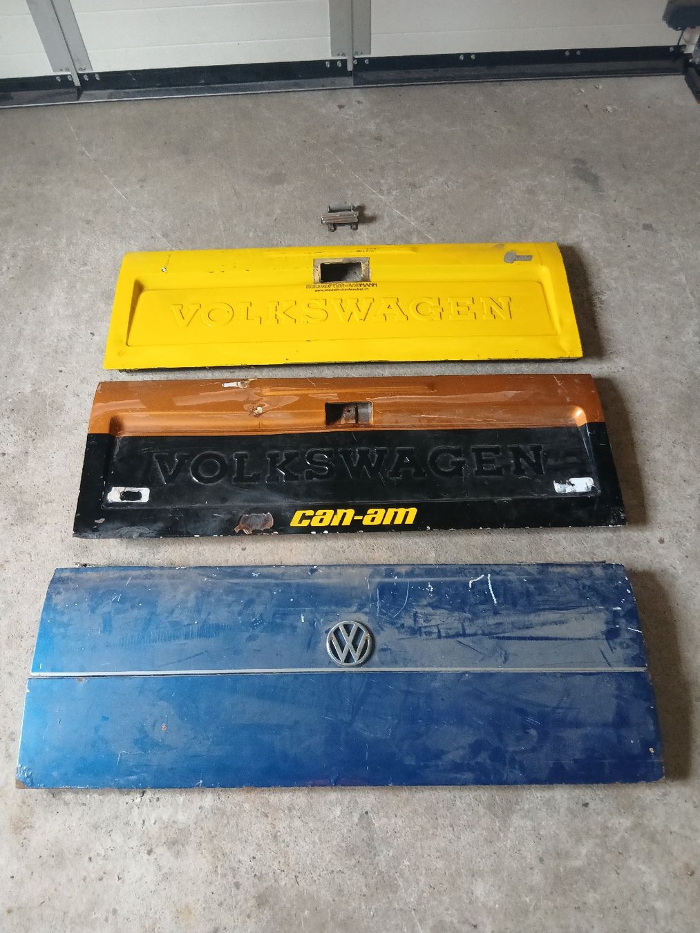 VW Tutti pezzi di ricambio auto: VW caddy mk1 3 ridelles arrière  – Usato da Grandfontaine venduto da Celudo 6