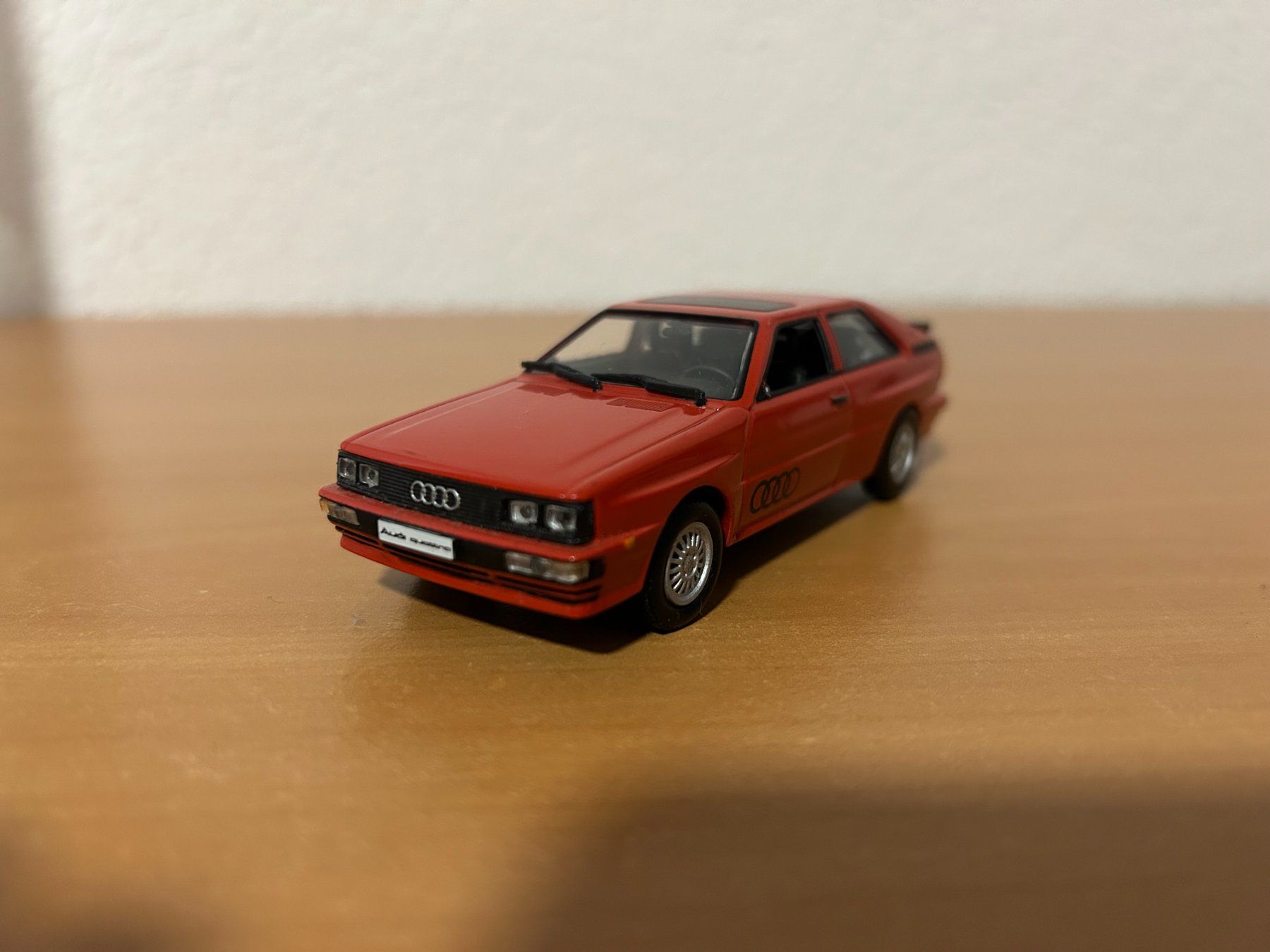Audi Voitures modèles: Audi quattro 1:43 – D'occasion à Schafisheim par Ducati57