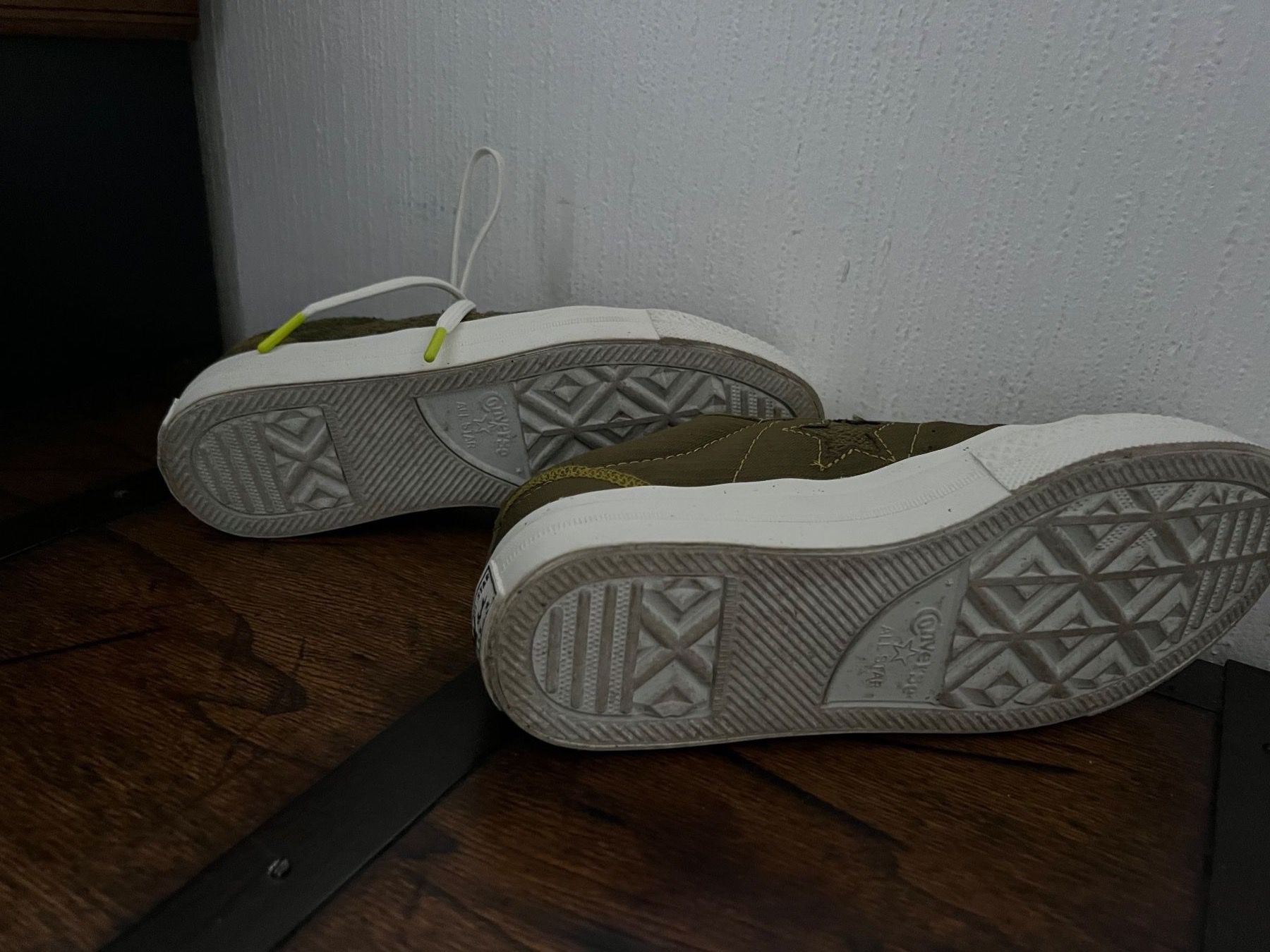 Converse Chaussures femmes: Converse sneakers – D'occasion à Lausanne par dia_xs9l 6