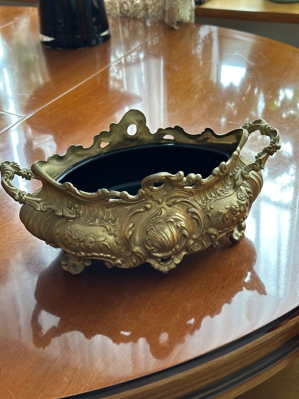 Vasi per fiori: Messing Gardiniere Blumenschale – Usato da Basel venduto da Ivana_4 2