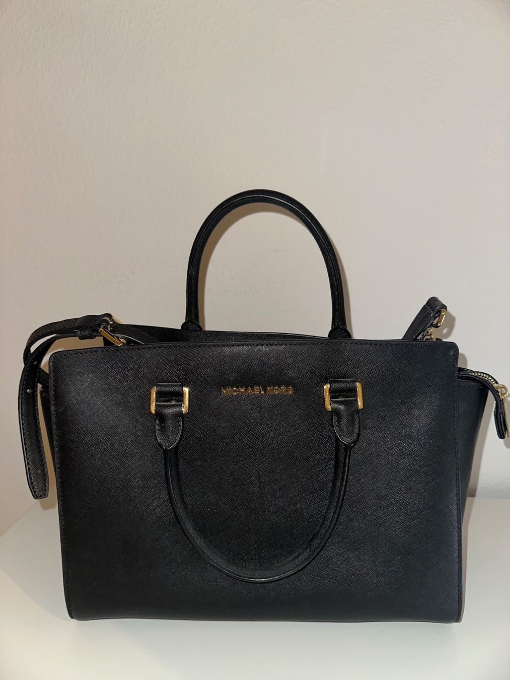 Michael Kors Taschen für Damen: Michael Kors Tasche – Gebraucht aus Urdorf von Selina-m