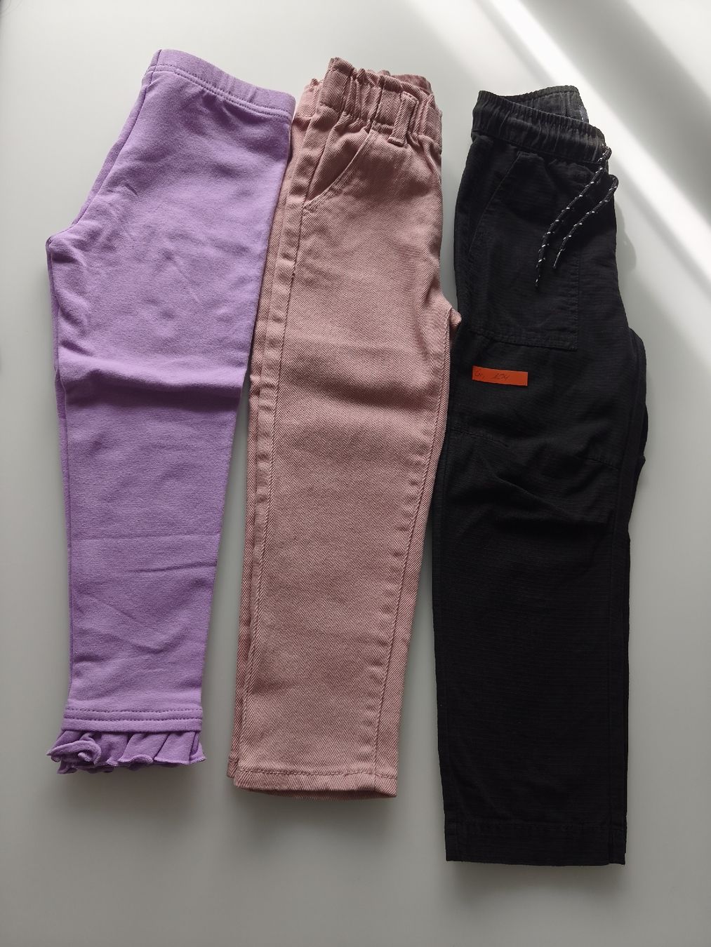 Pantaloni: 3 Hosen Gr.104 – Usato da Schwarzenbach LU venduto da killer08