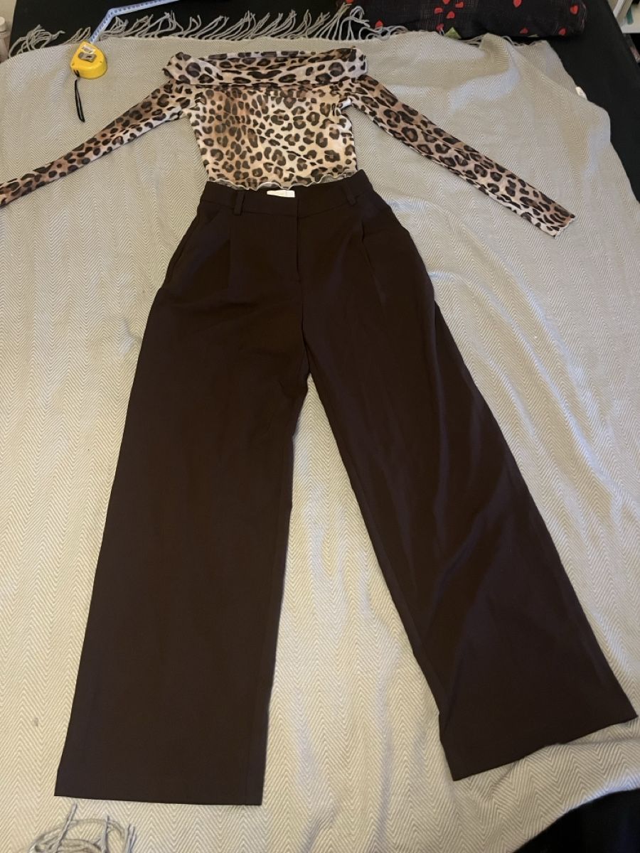 Lotti di vestiti: Damen Set Top und Hose braun Leo-Muster  – Nuovo (secondo la descrizione) da Olten venduto da sae_82z2
