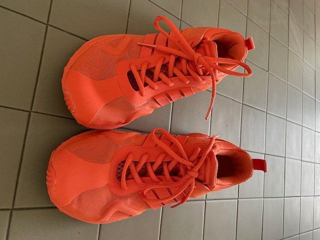 Scarpe da donna: Adidas Laufschuhe Gr.40 – Usato da Rütihof venduto da KristinaG