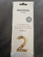 Ballon chiffre 2 doré, neuf, idéal pour une fête!