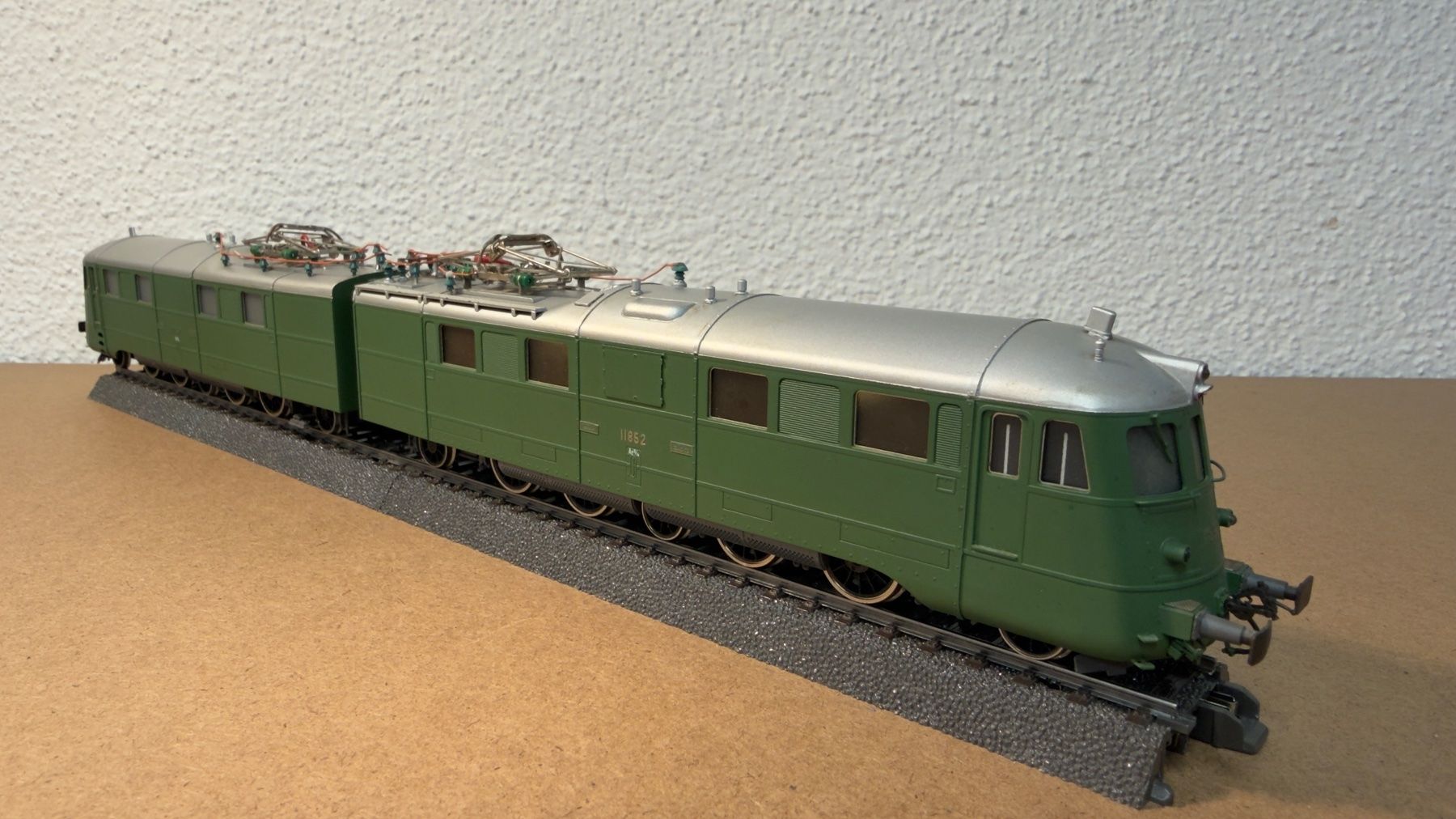 Fulgurex Modellini di ferrovie: Fulgurex Ae 8/14 H0 / DC Messing – Usato da Schlieren venduto da rat_lq6b 2