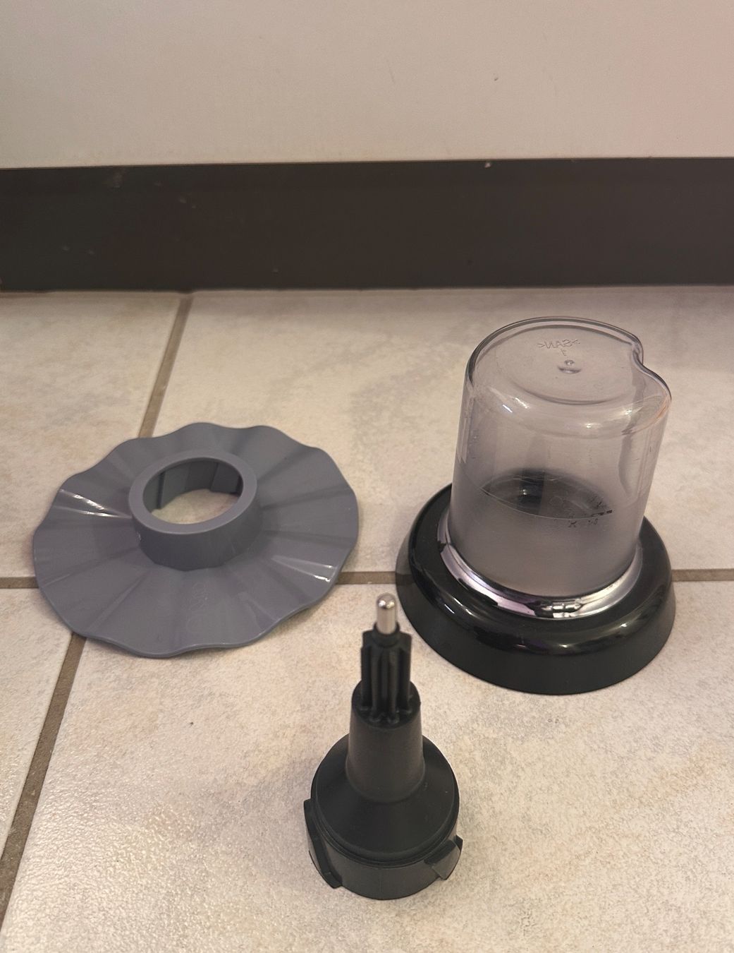 Philips Elettrodomestici da cucina: Küchenmaschine Philips mit 3-in-1 Funktion – Usato da Remetschwil venduto da reb_58p9 3
