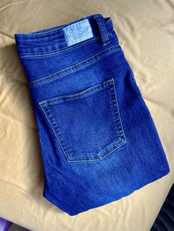 Cheap Monday blue Jeans, Grösse 28-29, Top Zustand, skinny