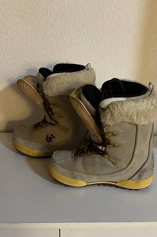 Scarpe da uomo: Topaz Snowboardboots – Usato da Basel venduto da yil_2yz6 3