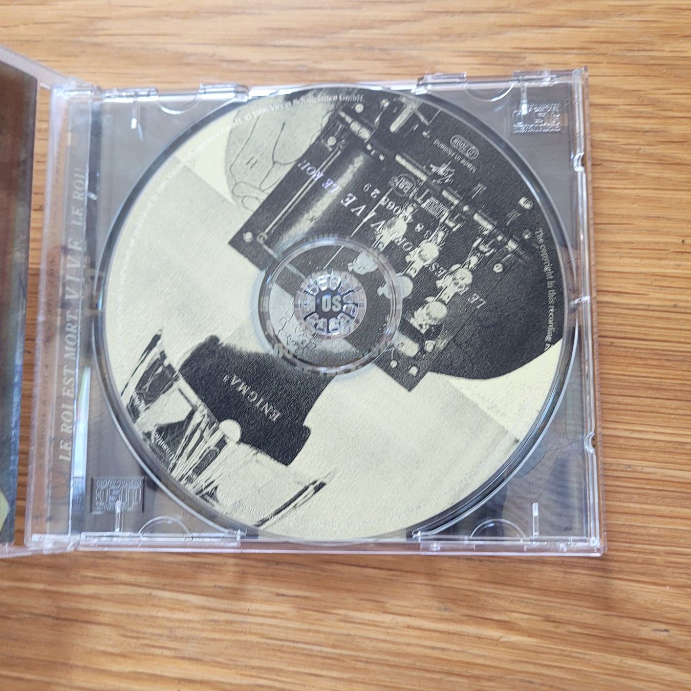 CD: CD Enigma 3 – Usato da Biel/Bienne venduto da Destockweb 1
