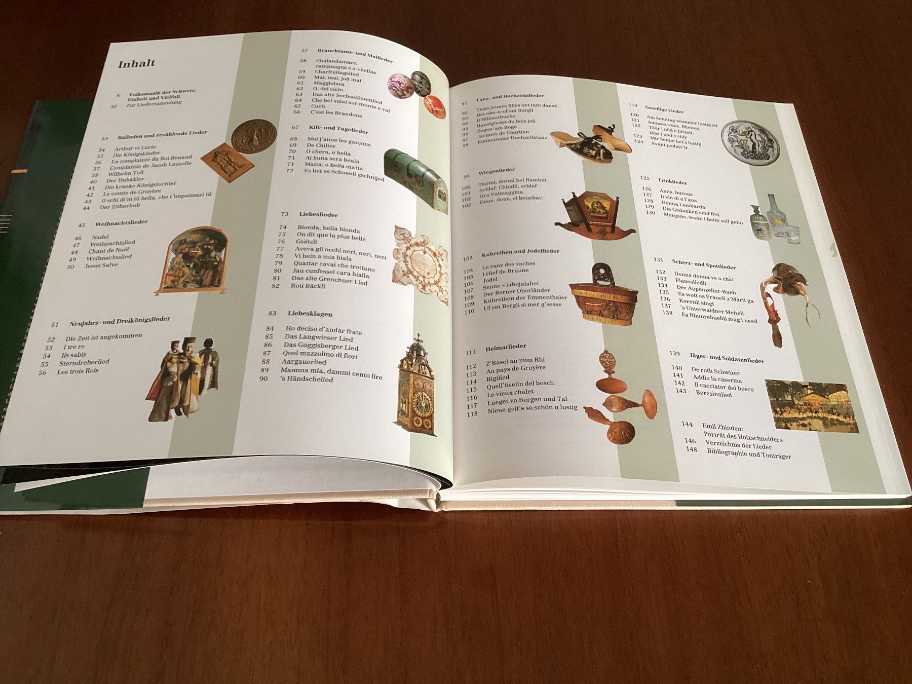 Libri: Buch: Die schönsten Schweizer Volkslieder – Nuovo e nell'imballaggio originale da Lausanne venduto da Ulpet 1