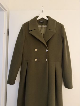 Manteau d’hiver Laura Biagiotti neuf – vert olive – taille S