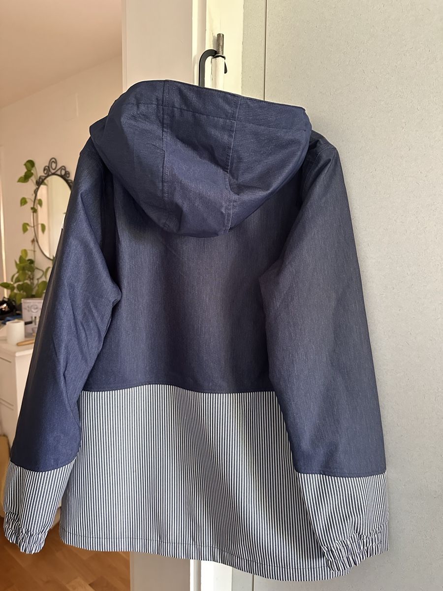 Vestes: Aperture Ski Jacke Grösse M Waterproof blau – Neuf (Voir description) à Zürich par cla_qxx8 4
