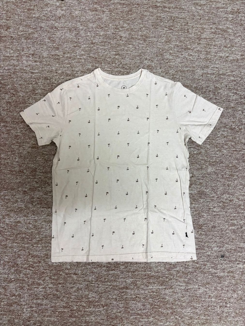 T-shirt: t shirt youcom – Usato da Adliswil venduto da thiago1995