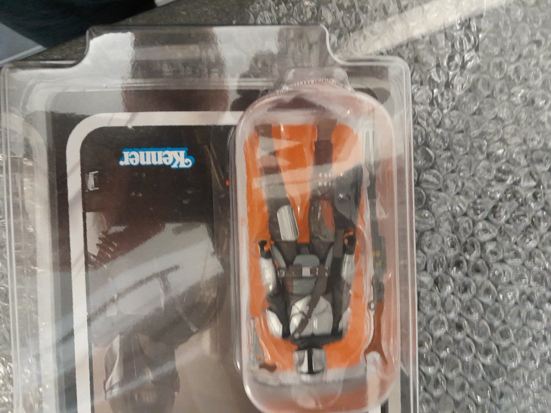 Star Wars Statuette: Star Wars The Mandalorian mit Plastikcase – Usato da Rüti ZH venduto da Alemanni 9