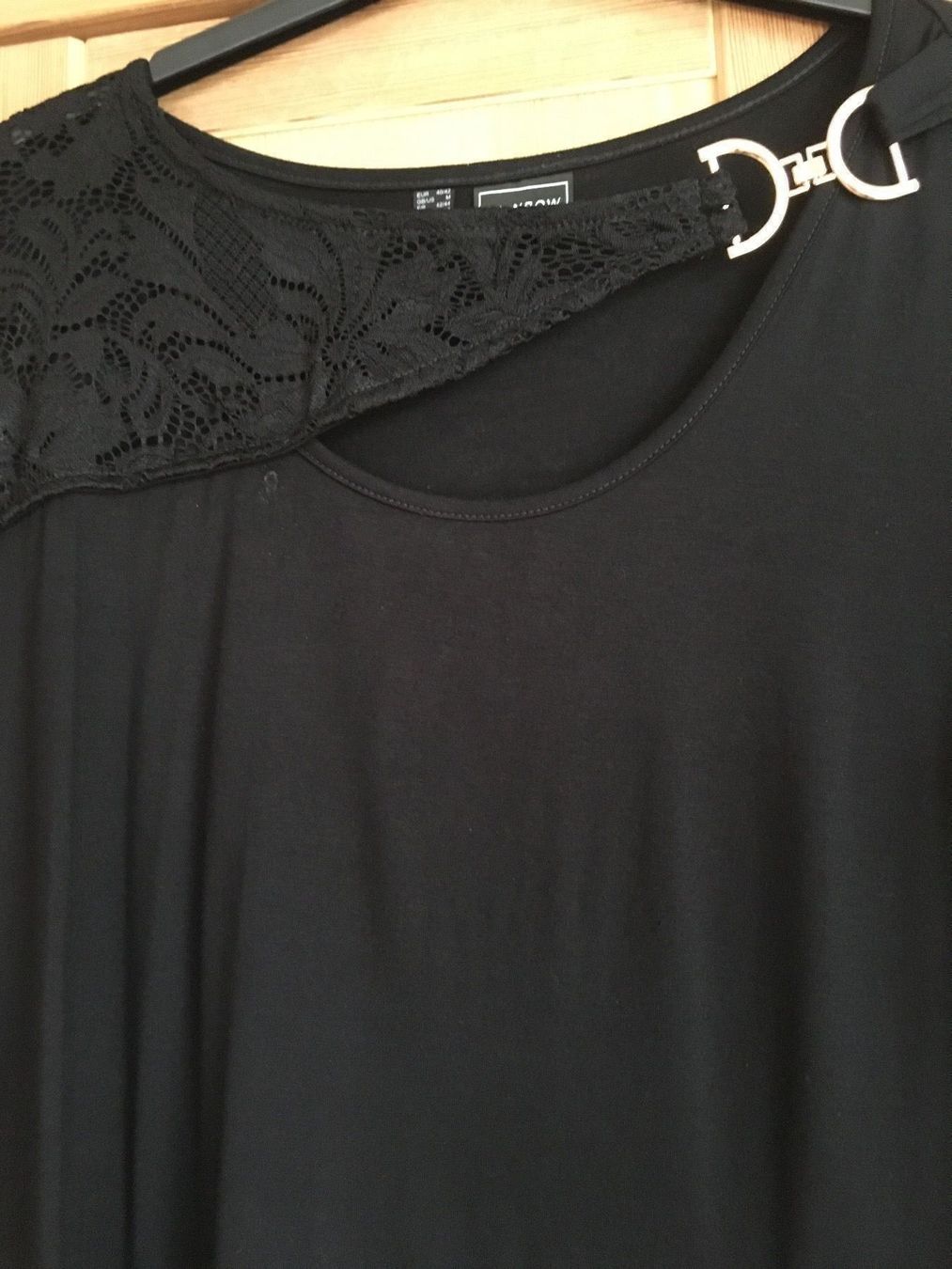 T-shirt: Elegantes  Shirt Gr L – Usato da Rüti ZH venduto da kar_xx9l 3