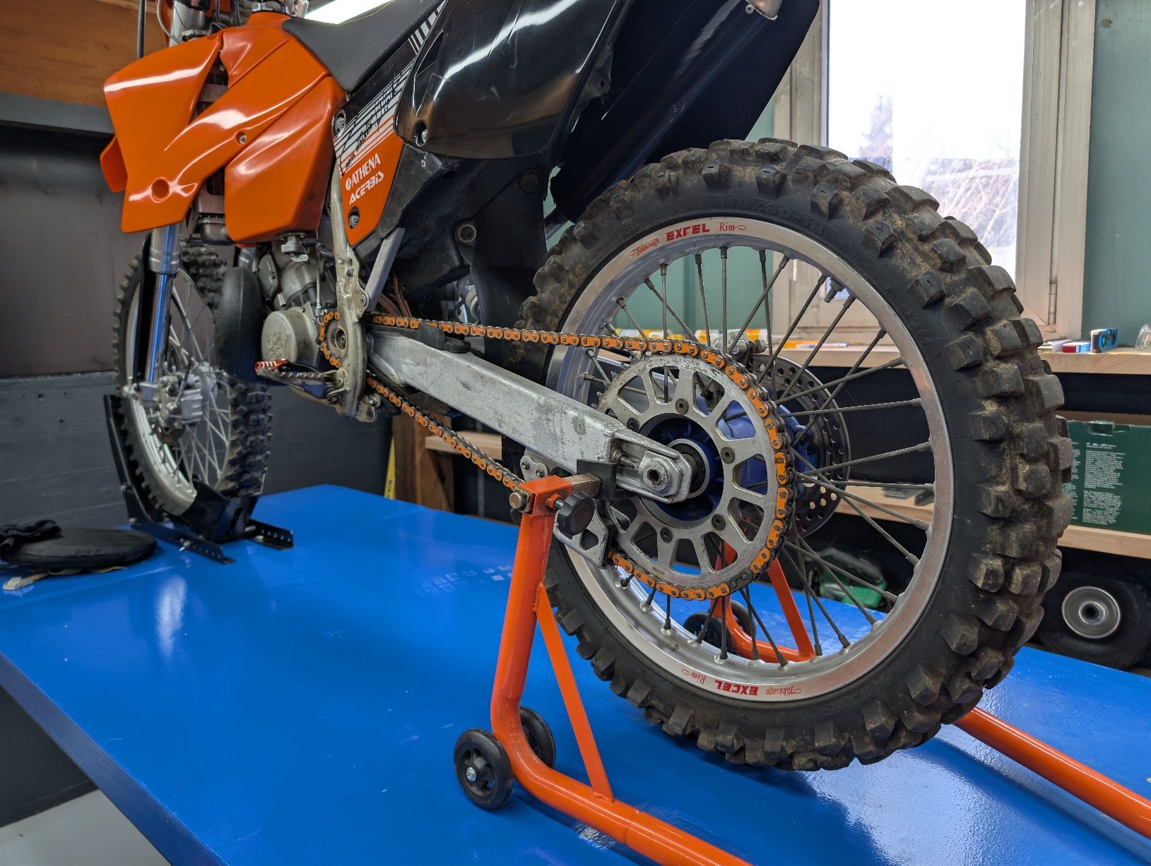 KTM Enduro: Ktm Exc 250 2 Takt – Gebraucht aus Muri AG von hus_7d5k 4