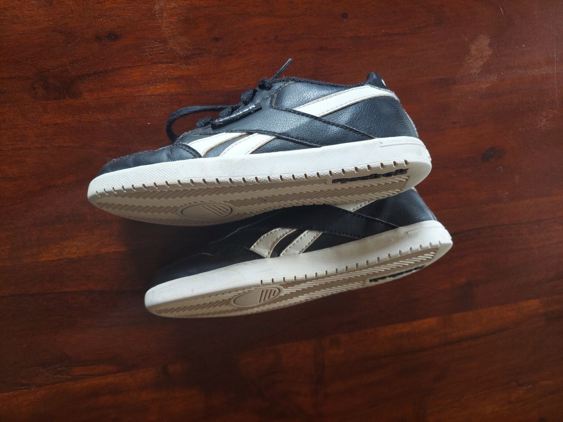 Reebok Scarpe per ragazzi: Reebok Turnschuhe / Halbschuhe / Snickers Grösse 31 – Usato da Beckenried venduto da Havacola 9
